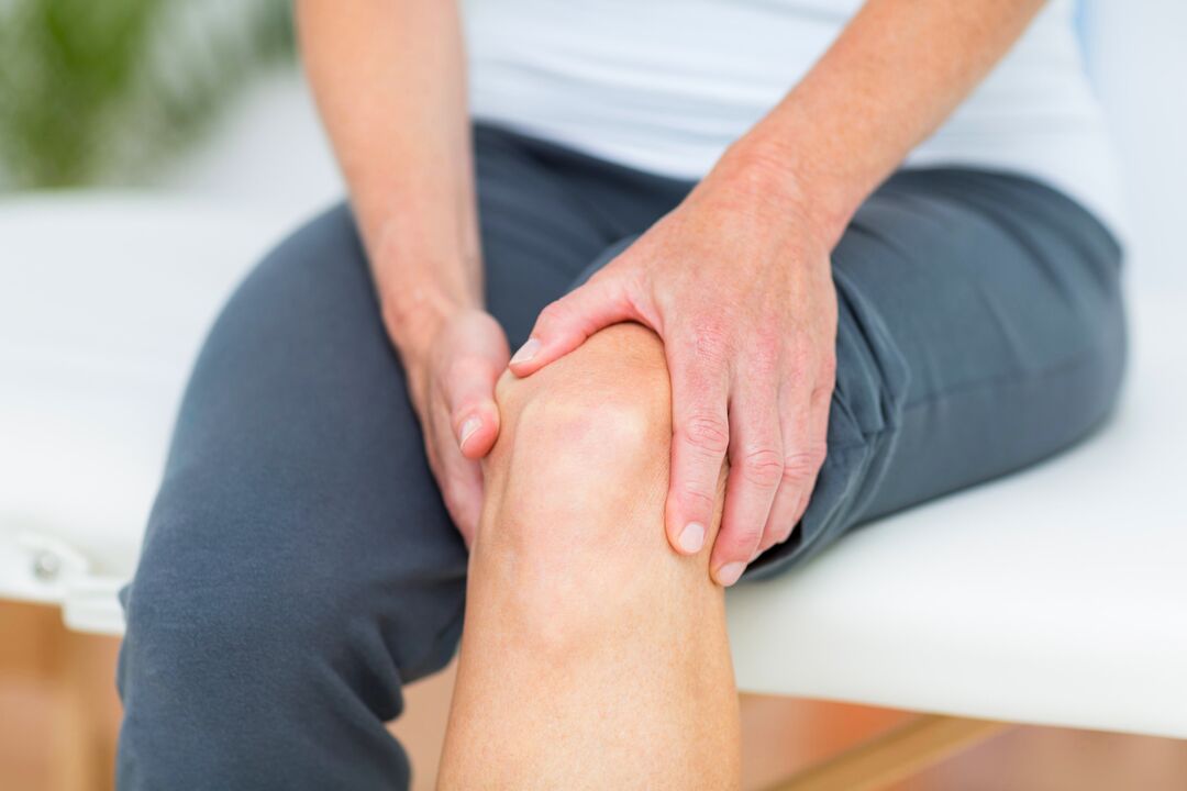 Daugelis žmonių jaučia skausmą rankų ir kojų sąnariuose